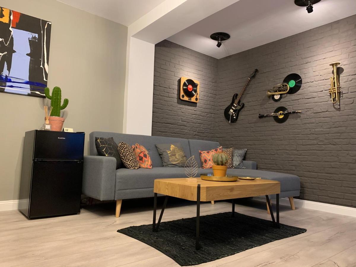 Best Apartment Scheia Suceava Eksteriør billede