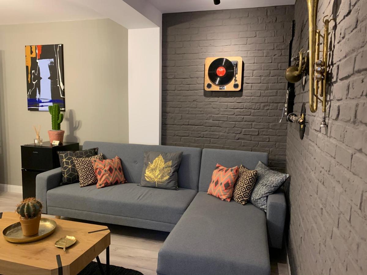 Best Apartment Scheia Suceava Eksteriør billede