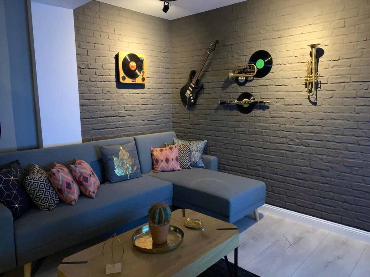 Best Apartment Scheia Suceava Eksteriør billede