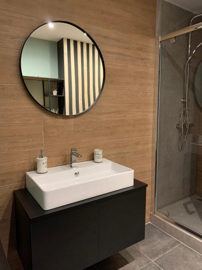Best Apartment Scheia Suceava Eksteriør billede